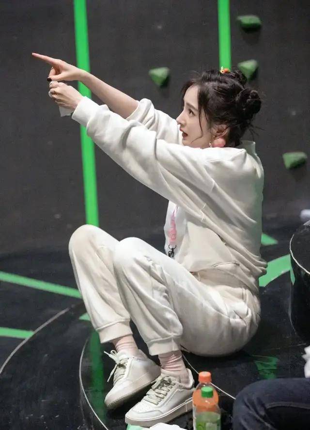卫衣|换上运动装的他们，才是真香现场