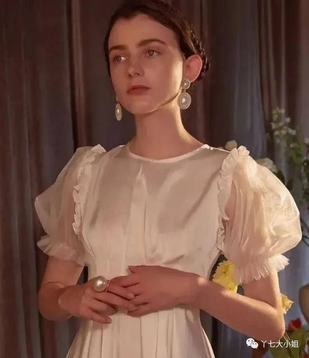 中性|入职季，我们需要准备哪些服装单品？