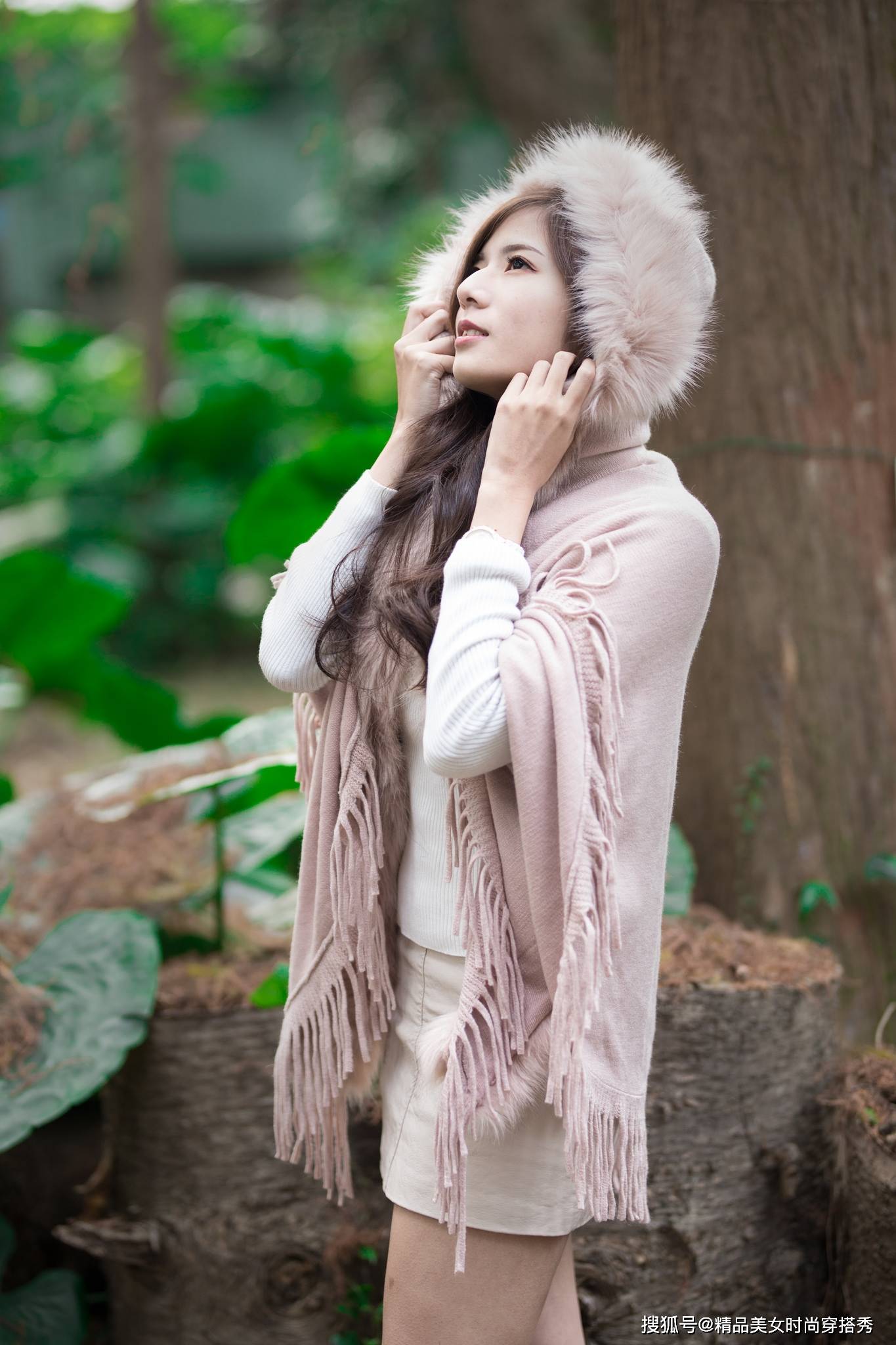 都能|简约修身的版型，自带随性气质的毛衣，轻松穿出自己的休闲感