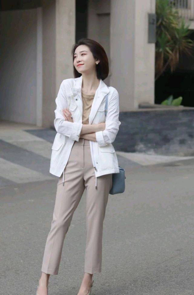 服装|入秋了，穿什么才好看呢？