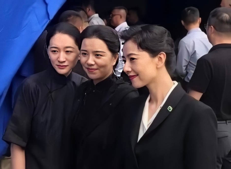 名媛|高圆圆新剧形象曝光，剪刘海穿旗袍变民国名媛，气质高贵美过头！