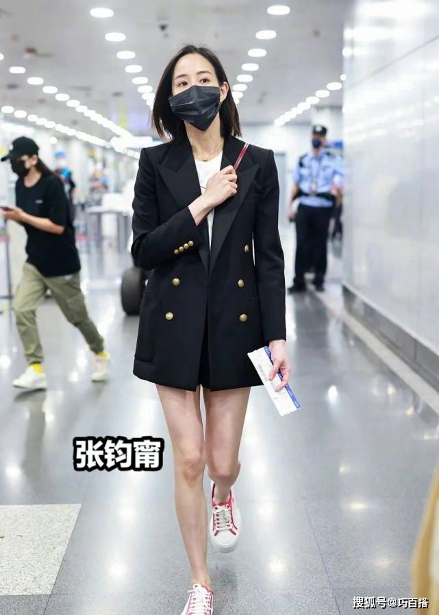 吊带|跟着女明星学穿搭，换季不慌，让你又美又气质