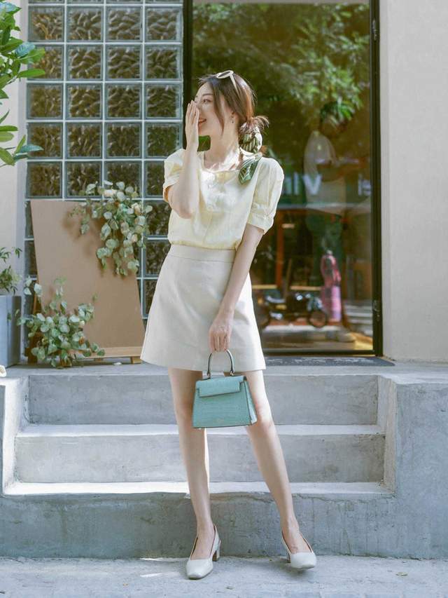 感觉|今年风头不减的泡泡袖如何穿?学会这几个搭配技巧,怎么穿都好看