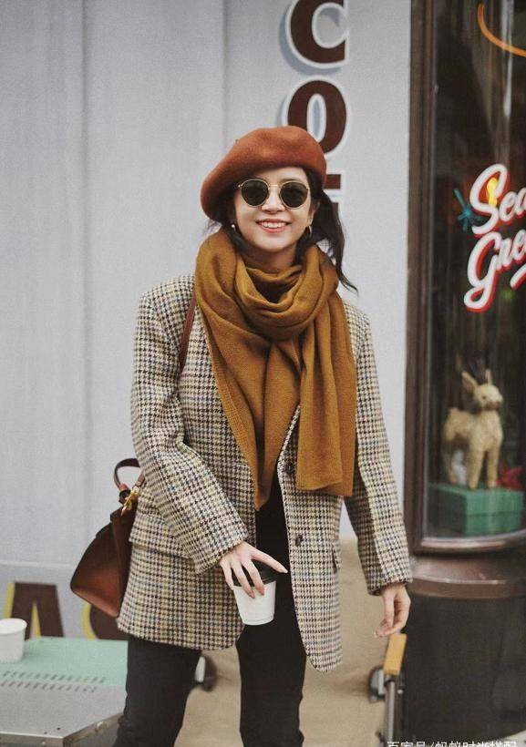 经典|80年代复古西装：小姐姐穿出是“贵族风”气质穿搭让往日经典重现