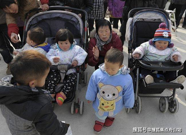 奖励|放开二孩催生无效，专家提出“新建议”：每月奖励5000元！