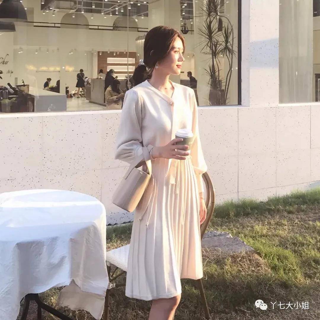 Polo|入秋后穿什么连衣裙？