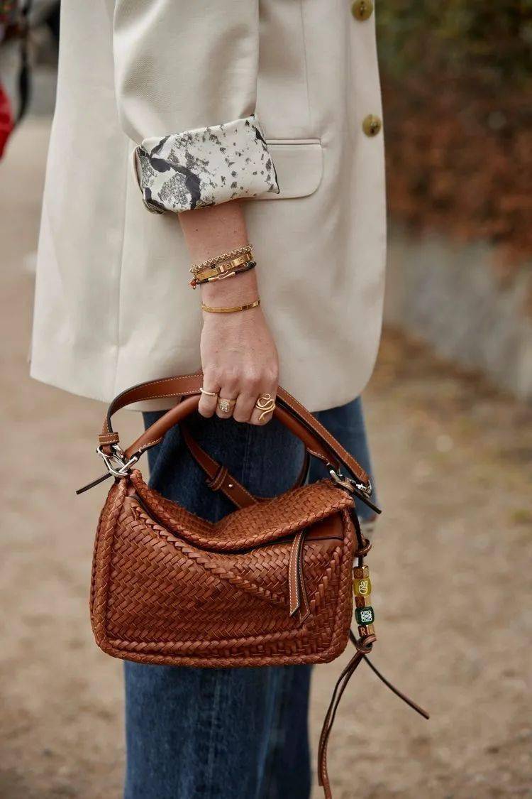 文化|这4件单品,时髦精必备