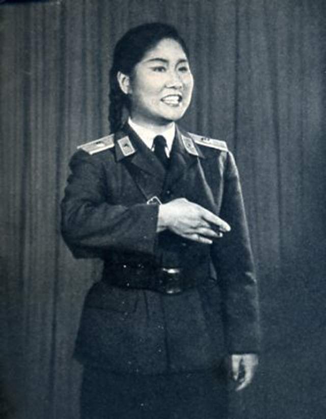 又一位老艺术家悄然去世,原八一厂演员,王心刚好友,演雷锋走红却一生