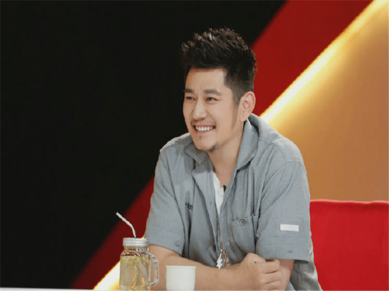 贴近生活|钱枫退出后，《天天向上》集体步入老年，王一博发言让人意外