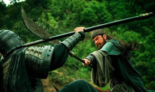 于荣光|97版《天龙八部》“兰剑”雷晴雯炮轰于荣光：你对得起金庸吗？