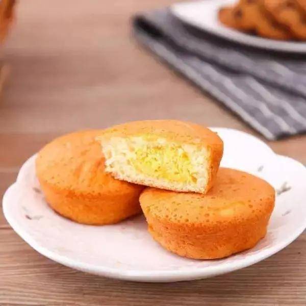 图片|女子体内取出318颗结石,摆满一盘!医生无奈:起床后不做这件事最伤身