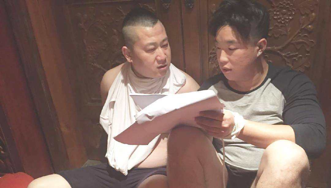 小剧场|张鹤伦15年终成角儿，郭德纲不给成名捷径，唯有努力艺压当行人