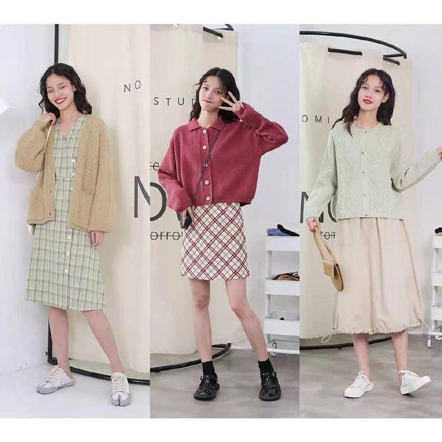 高跟鞋|九分裤的长度衬托出好身材的展现，高跟鞋的搭配也让人感觉到了一种知性美