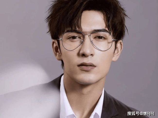 角色|这6个明星天然脸长得跟整容似的，这种痛苦和烦恼谁不想有？