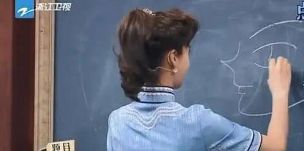 花花|关晓彤发文告别《王牌》,透露下季嘉宾,导演也在努力邀请鹿晗