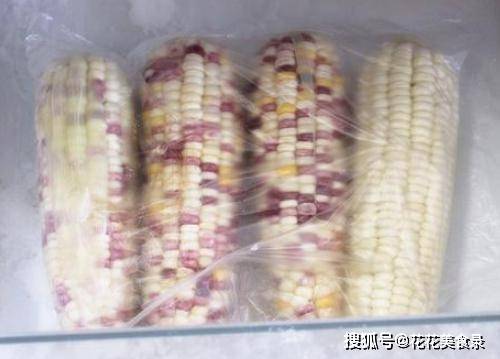 时间|储存玉米，最忌煮完塞冰箱冷冻，大厨教你1招，玉米放再久也新鲜