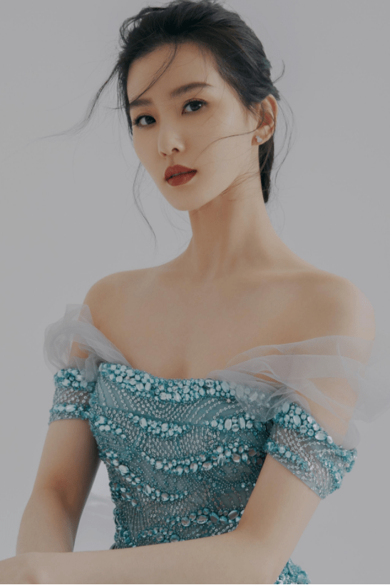 设计|刘诗诗：知性温柔，大家闺秀的气质，美丽动人