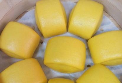 做法|早餐做南瓜馒头,这做法无需一滴水,比面包暄软好吃更香甜