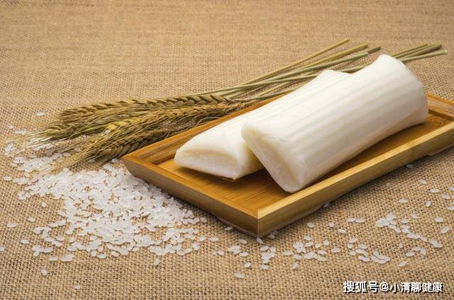 降低|多走路能降血糖？坦白说：若想血糖稳定，请做好2事，或许更靠谱