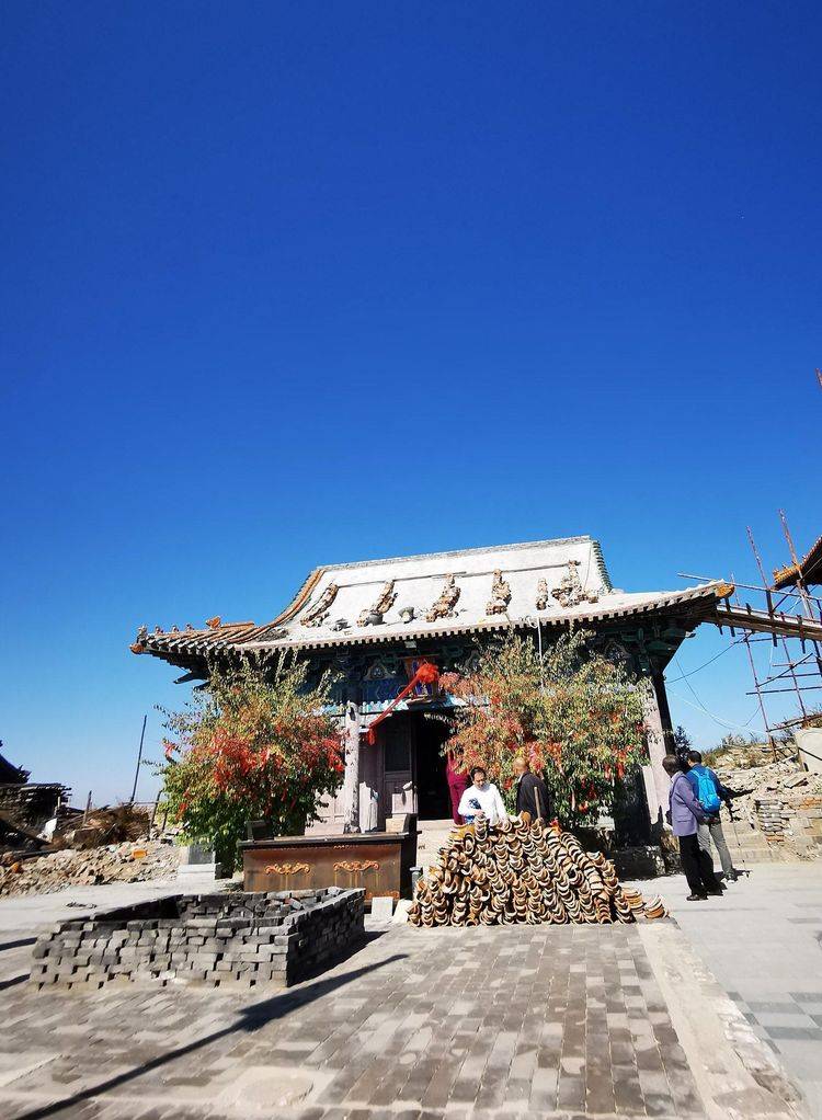 重陽節登雞鳴山_下花園區