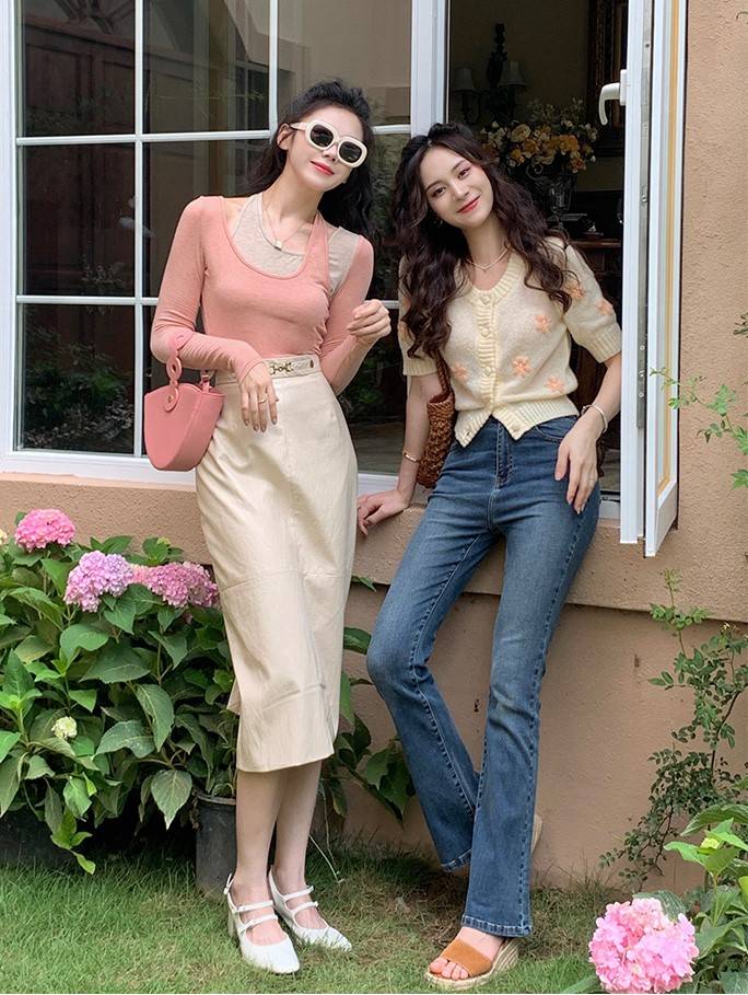 设计|学唐艺昕半身裙配上针织衫,混搭出时髦的美感,穿出属于自己的美