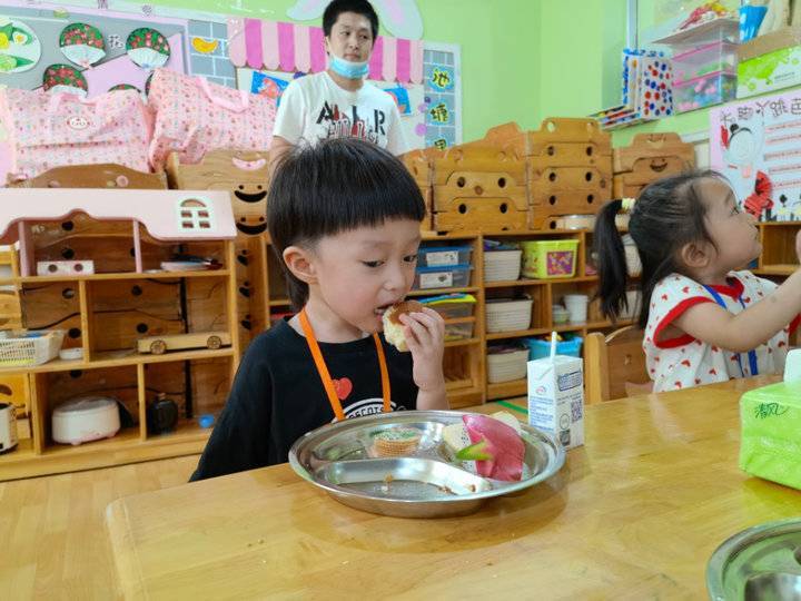 潍坊|萌娃来啦！潍坊四胞胎今天上幼儿园啦！