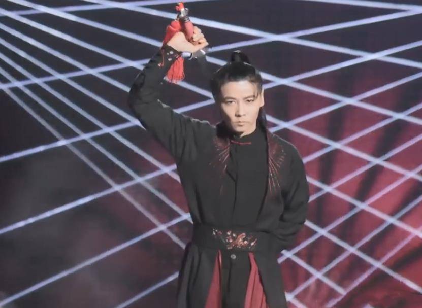 陈小春|“哥哥”太有料！陈小春第二，热狗怕赵文卓，说唱组成众矢之的