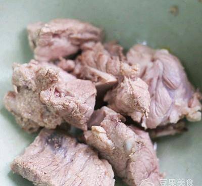 天气|#花10分钟,做一道菜!#玉米海带筒骨汤