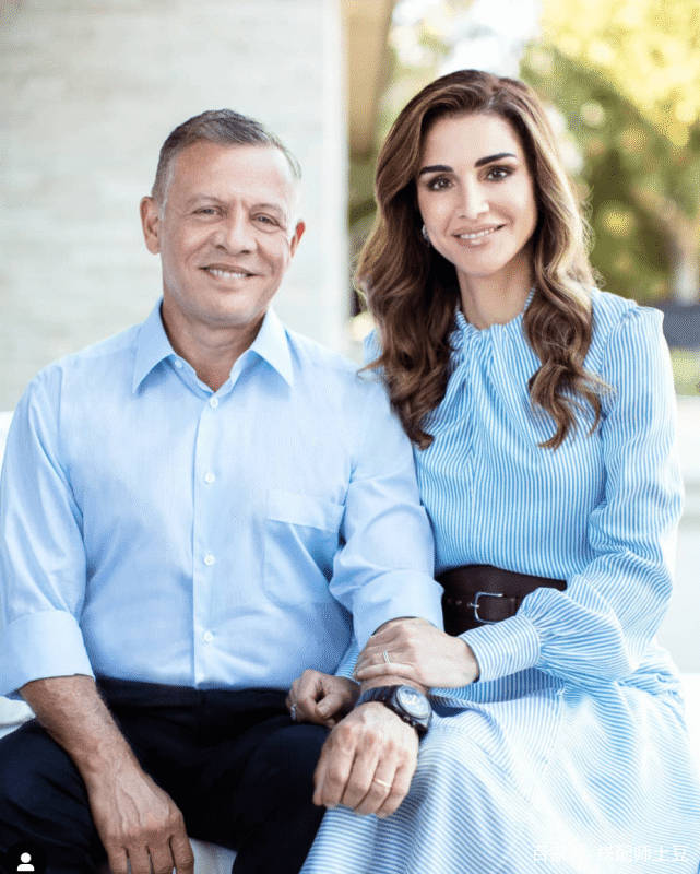 难民|从难民到全球最美王后，比西班牙王后更会穿，这位皇后的穿搭绝了