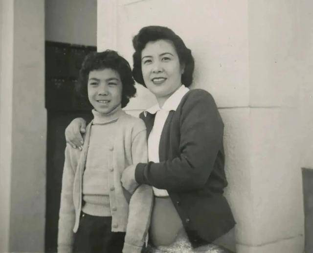 电影|许鞍华：香港电影的一面“镜子”，王晶为她借钱，刘德华为她宣传？