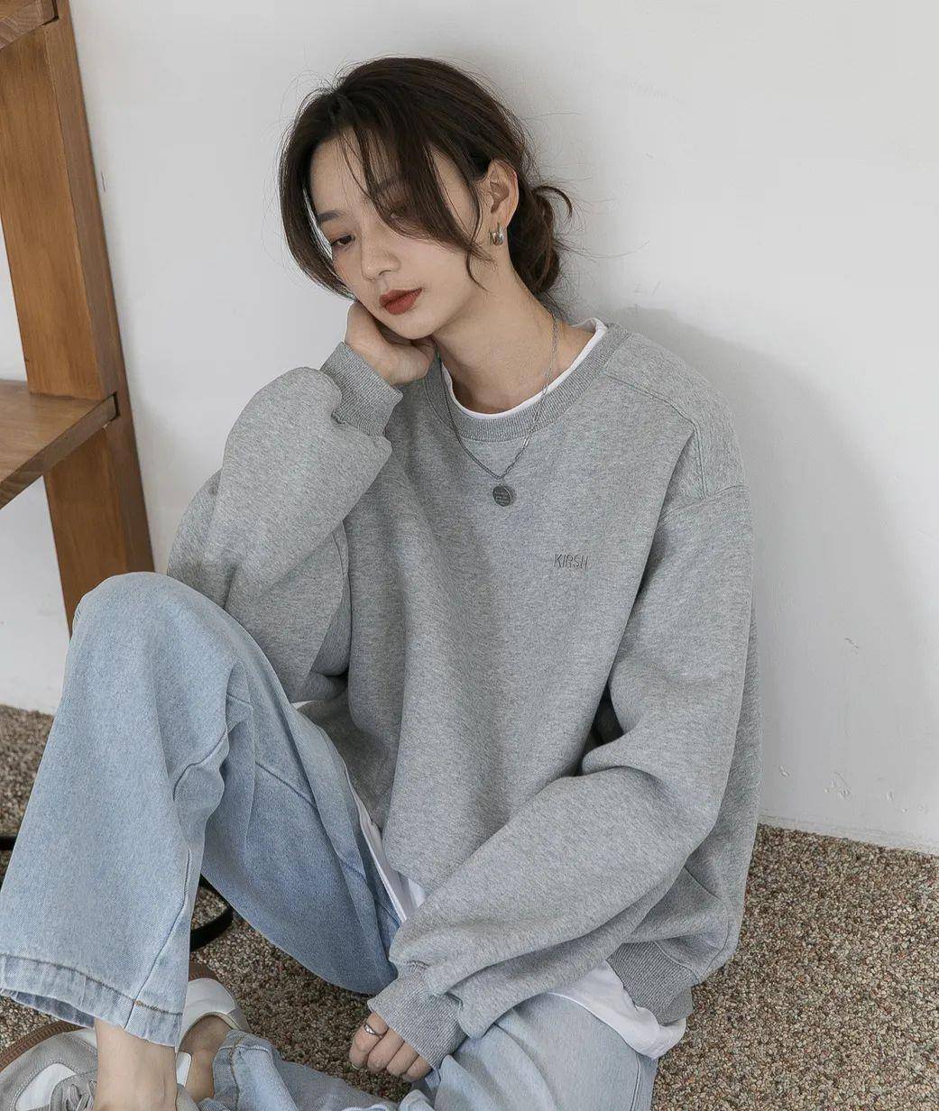 姐妹|是时候穿卫衣了!小个子初秋这样穿,显高又减龄