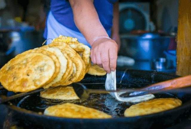 人群|45岁男性,心血管出现异常,提醒:早餐尽量少吃这几种食物