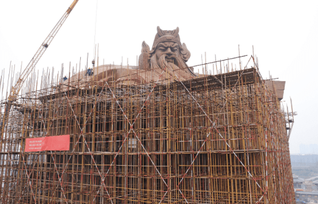 代价太大 湖北57 3米巨型关公雕像1 7亿建成 5年后花1 5亿拆除 荆州