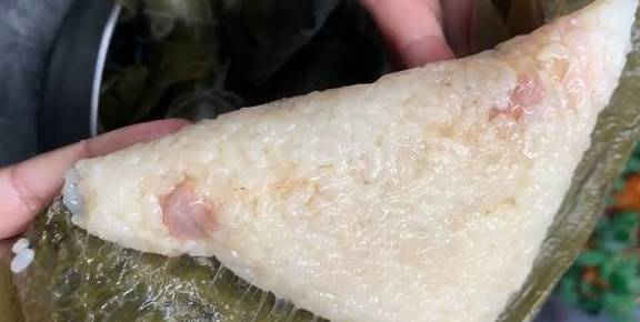 电饭煲怎么煮糯米不夹生 8a738cf64af64139a18d49a52d5267e1.jpeg