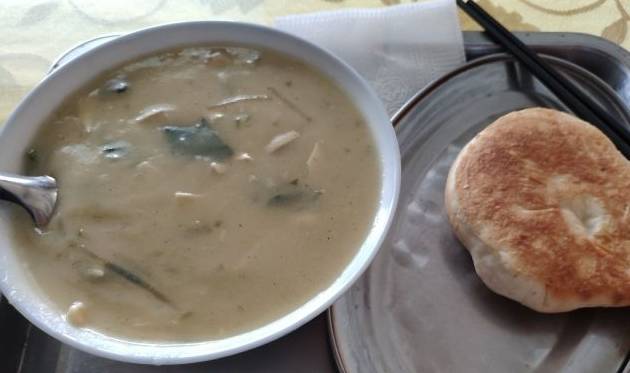 甜沫|济南开了43年的早餐店，甜沫5元一份是济南老味道，一天卖1000碗