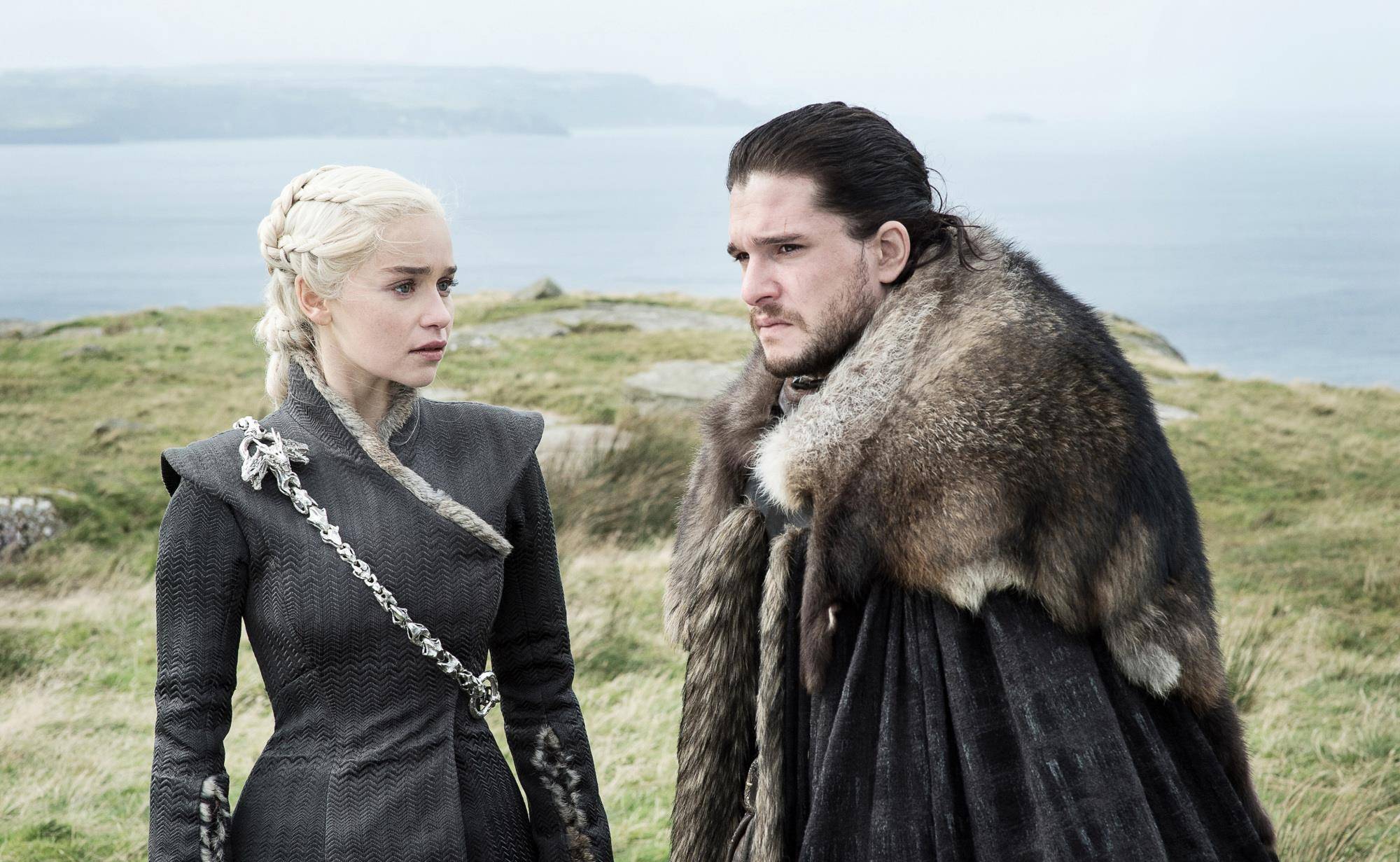 色调|《权力的游戏》“龙妈”丹妮莉丝最漂亮的服装TOP10