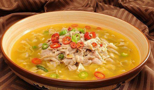 番茄酸汤肥牛金针菇的做法 5eb657fcdb534f3db265170d96bdbbfb.jpeg