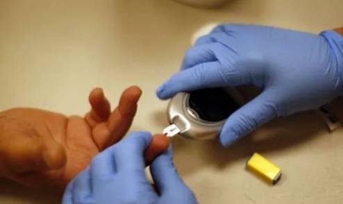 症状|空腹血糖高？或餐后血糖高？糖友们要弄明白原因，要这样控制