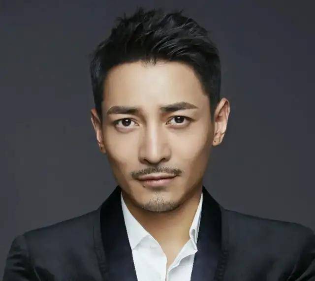 《白夜追凶》男演员炮轰"流量"耍大牌,杨紫热巴肖战等艺人躺枪_吴文璟