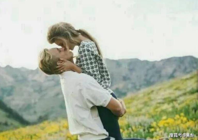 怎么样挽留一个离开的人 ea605c43021d423cb7110385de2d6f63.jpeg