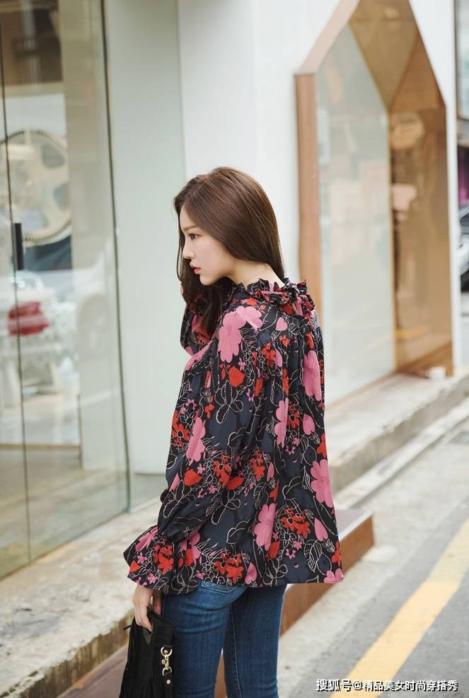 线条美|休闲时尚的牛仔裤怎么穿才能更加好看?