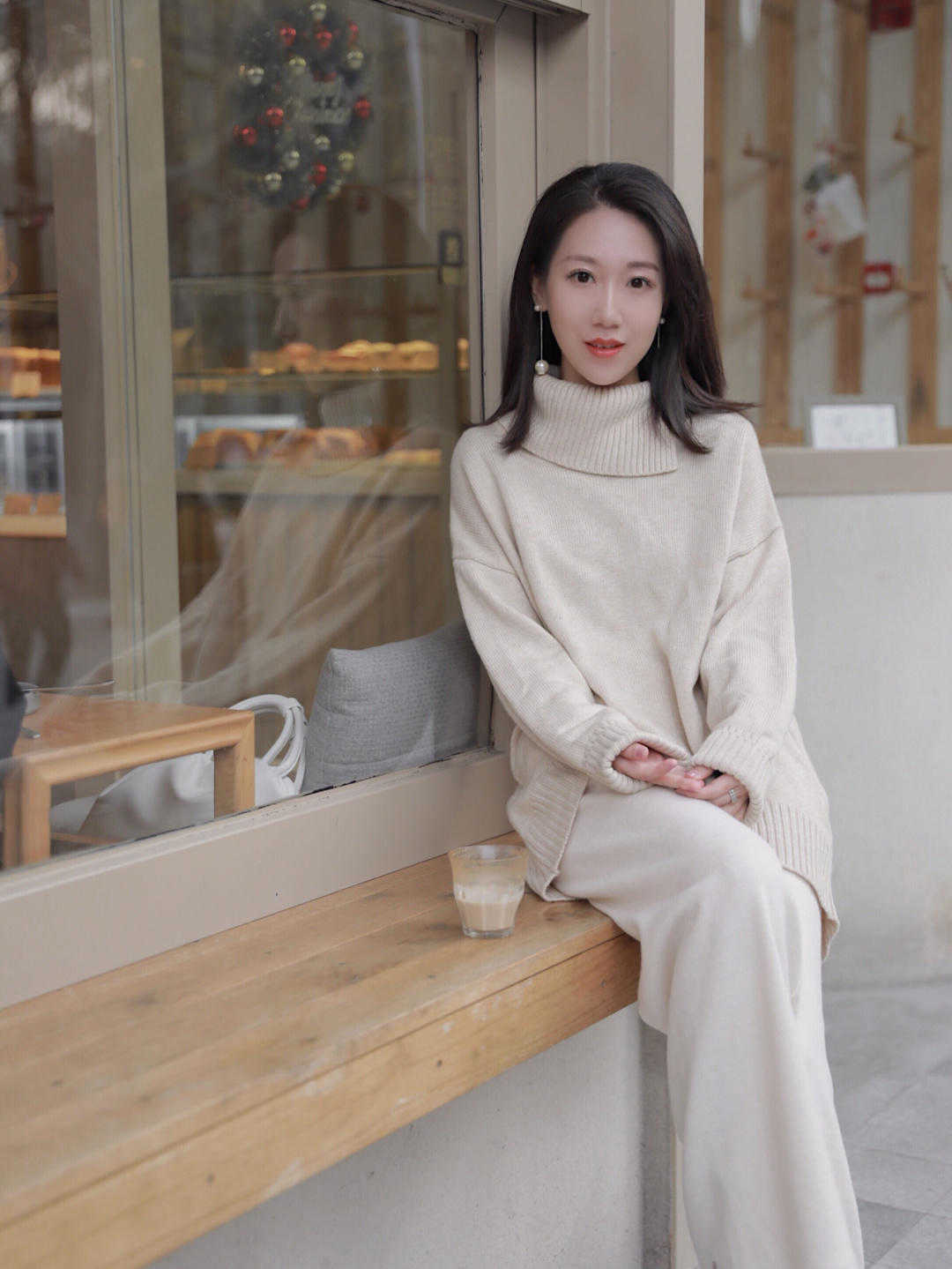 颜色|秋天裤子不用买太多，这几款就够了，显高还修身，高级洋气又减龄