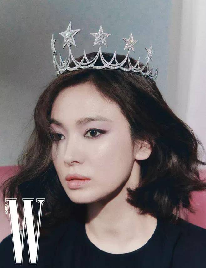 发型|她当了25年亚洲女神，换了个发型却让滤镜碎一地！
