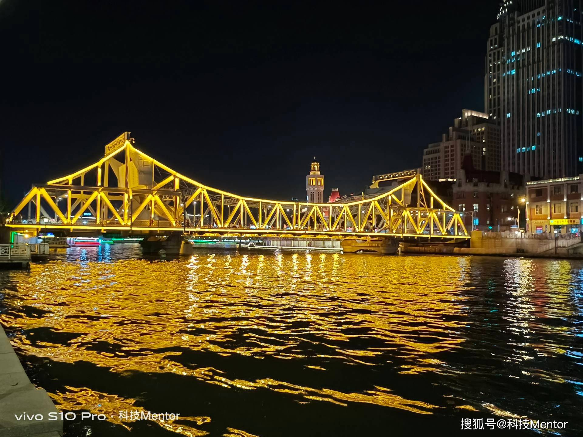 自拍|vivo S10 Pro上手评测：一款将轻薄与自拍做到极致的手机