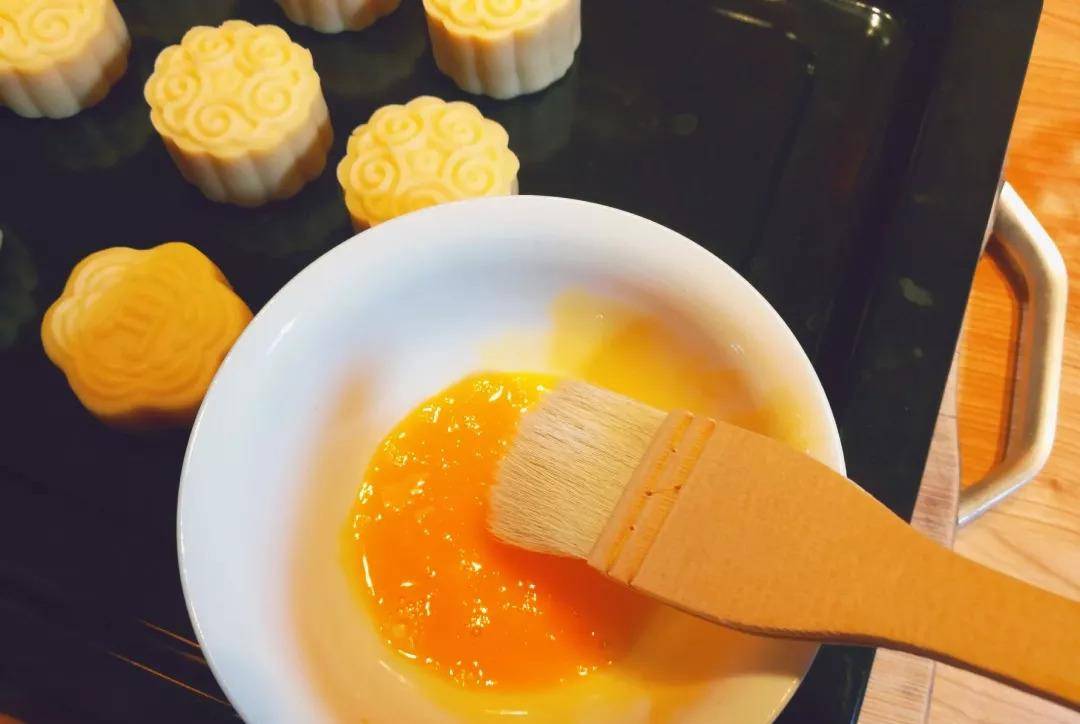 因为|香蕉也能当早点？做成孩子最喜欢的“饺子糕点”，还能补充维生素