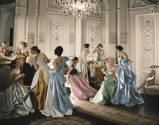 繁华世界|LuneVille全球限量 |一针一线勾勒繁华世界,方寸之间寻觅法式韵味