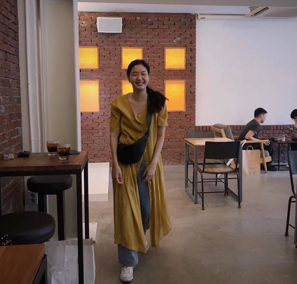单眼皮|29岁金高银胆子真大，尝试复古狗啃刘海，单眼皮也可以这么美