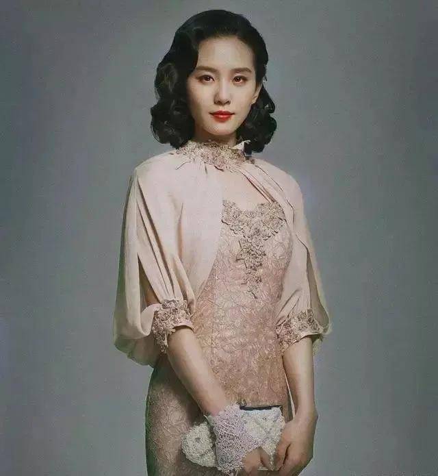 感觉|谁是李沁林徽因来袭明星旗袍中令人惊叹的旗袍，会带来不同的效果