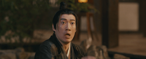 身份|怎样跨年最有仪式感？当然是去影院看爆笑喜剧哈哈哈
