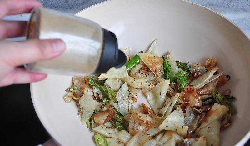 做法|早餐要吃好,肚子要吃饱,五分钟炒一盘,孩子抢着吃